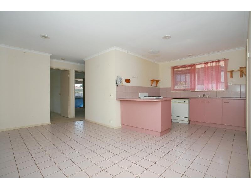 2 Hawthorn Court, Carrum Downs VIC 3201