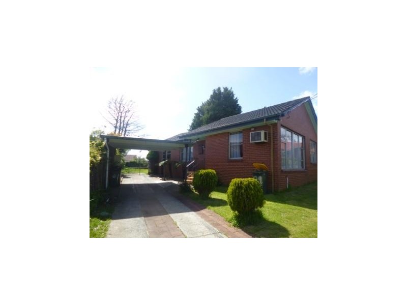 29 Brunning Cresent, Frankston North VIC 3200