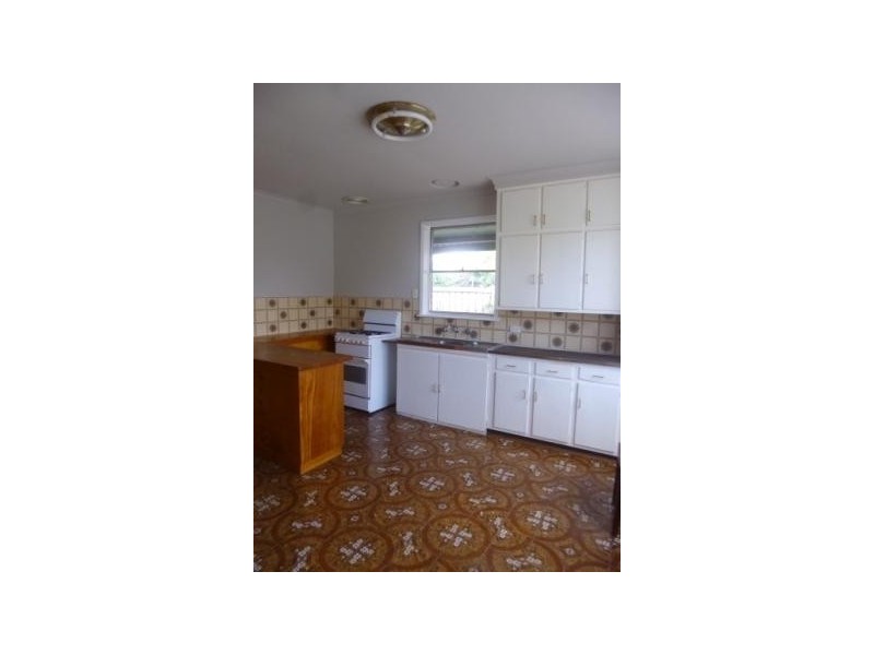 29 Brunning Cresent, Frankston North VIC 3200