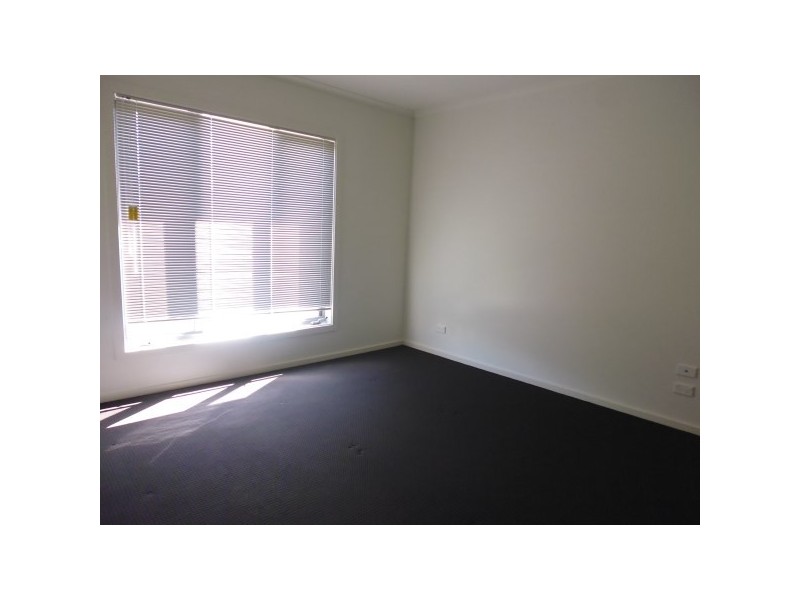 13 Blossom Way, Carrum Downs VIC 3201