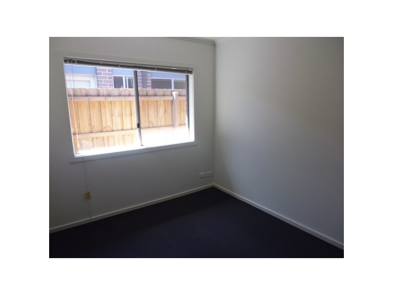 13 Blossom Way, Carrum Downs VIC 3201