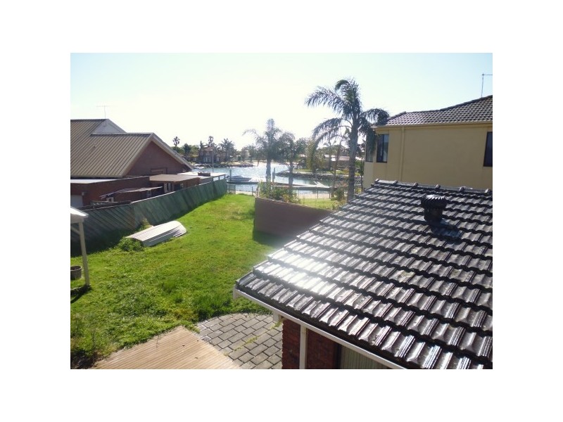 7 Marlin Bay, Patterson Lakes VIC 3197