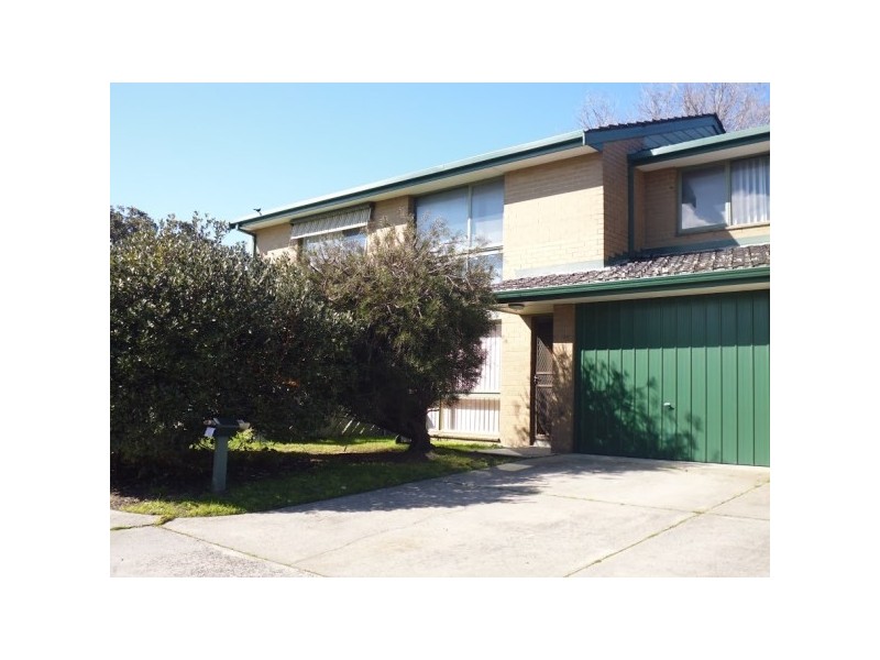 24 Bardoel Court, Chelsea VIC 3196