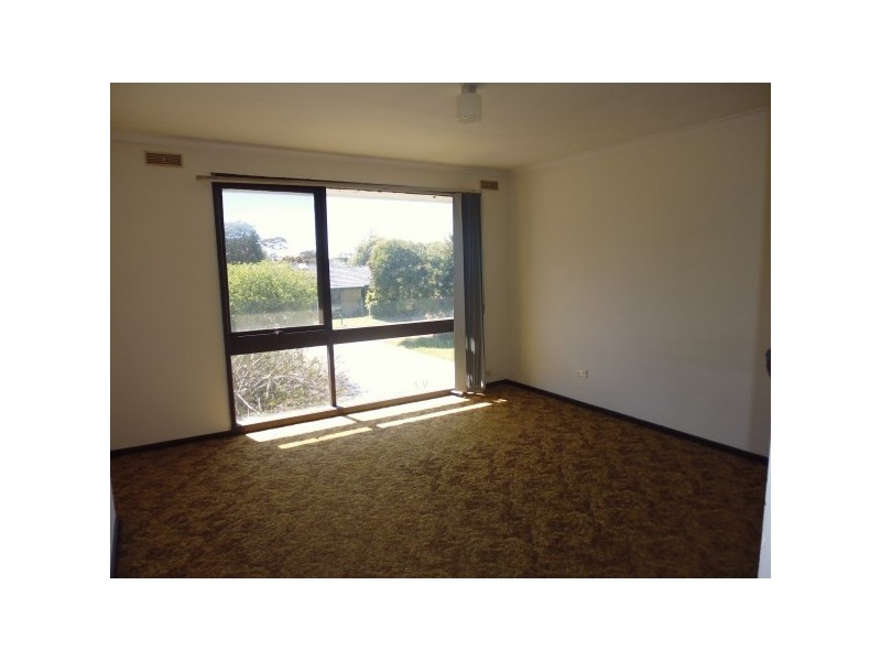 24 Bardoel Court, Chelsea VIC 3196