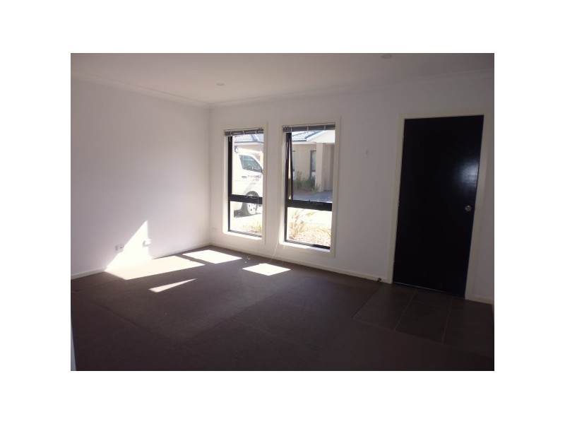 2/200A North Road, Langwarrin VIC 3910