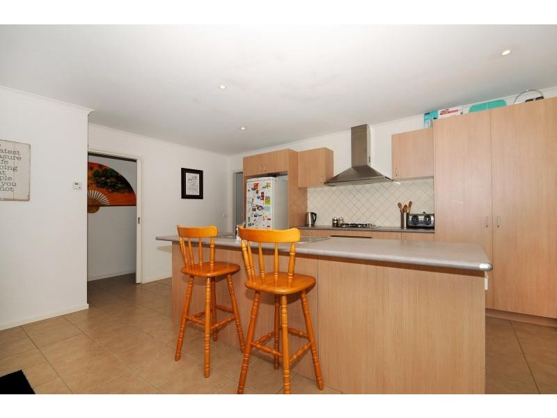 34 Elisa Place, Hastings VIC 3915