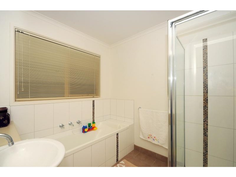 34 Elisa Place, Hastings VIC 3915