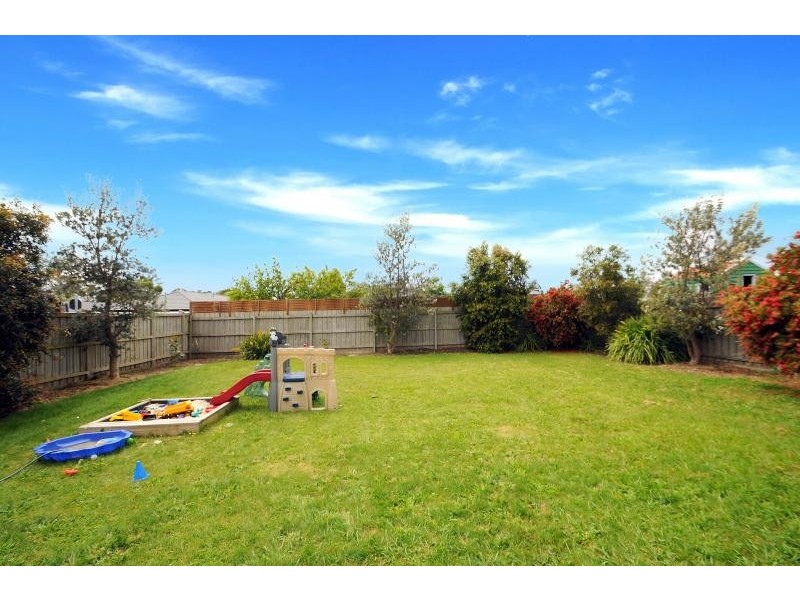 34 Elisa Place, Hastings VIC 3915