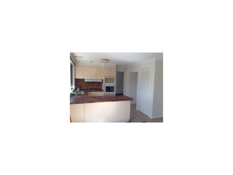 2 Kildare Court, Frankston VIC 3199