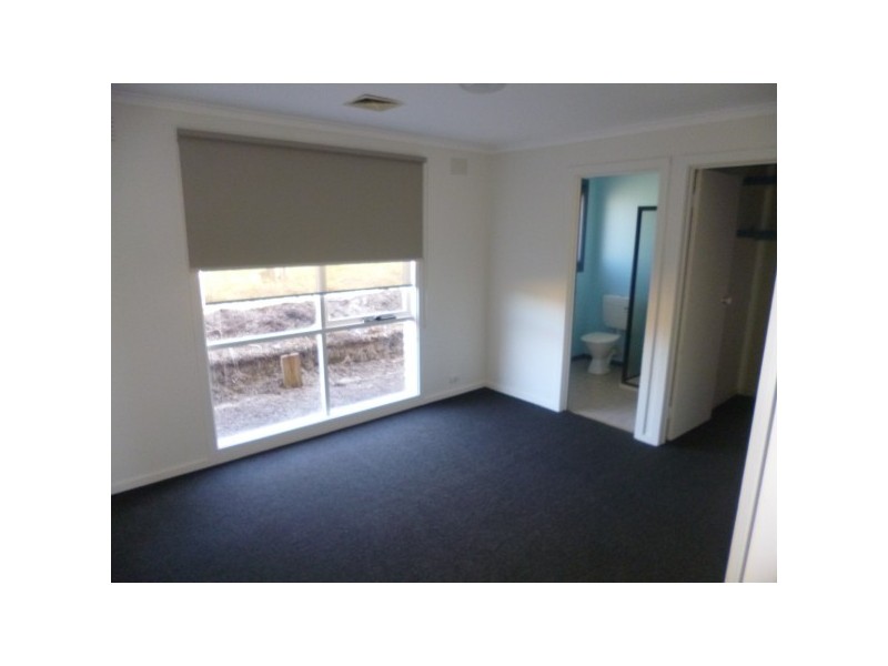 2 Kildare Court, Frankston VIC 3199