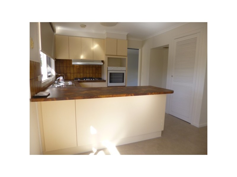 2 Kildare Court, Frankston VIC 3199