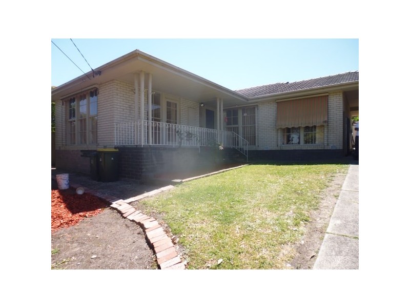 14 Carmel Court, Frankston VIC 3199