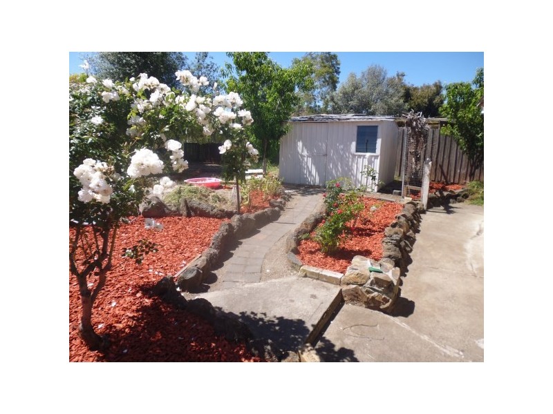 14 Carmel Court, Frankston VIC 3199