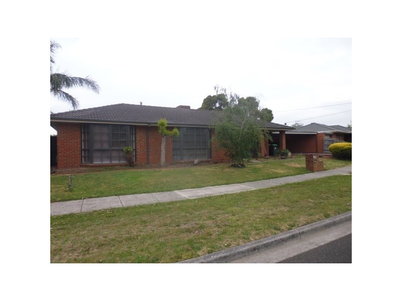 7 Dorchester Crescent, Carrum Downs VIC 3201