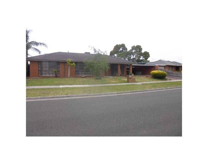 7 Dorchester Crescent, Carrum Downs VIC 3201
