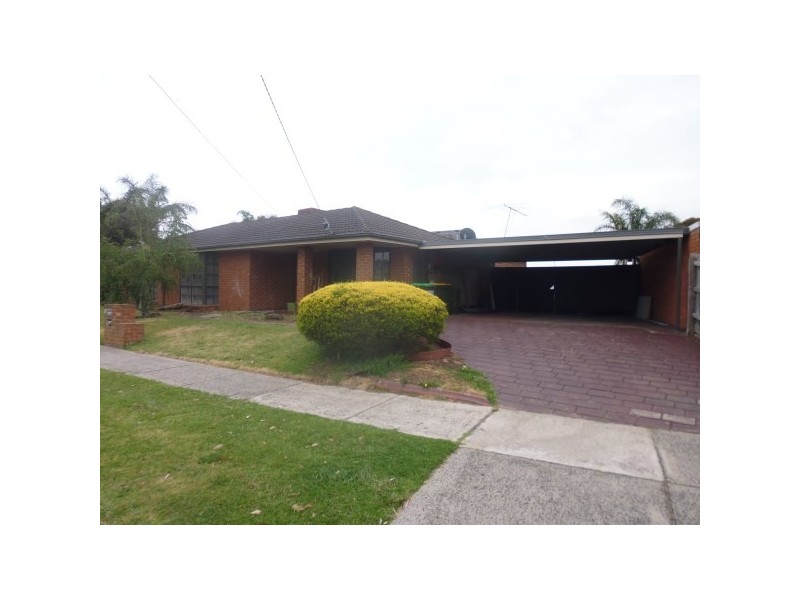 7 Dorchester Crescent, Carrum Downs VIC 3201