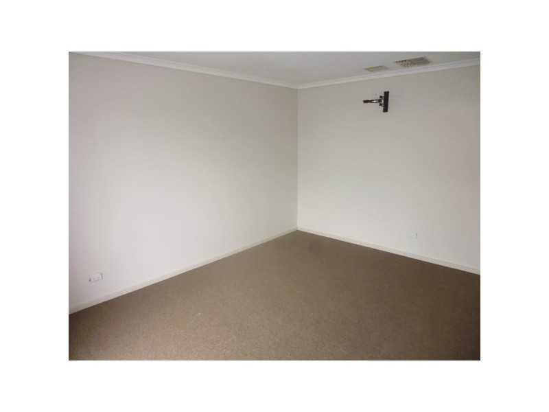 7 Dorchester Crescent, Carrum Downs VIC 3201