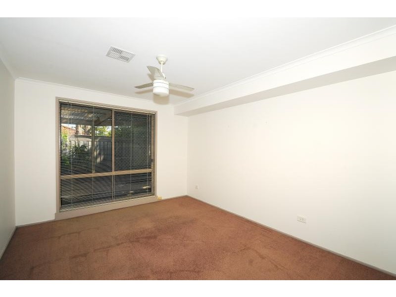 11 Streeton Court, Skye VIC 3977