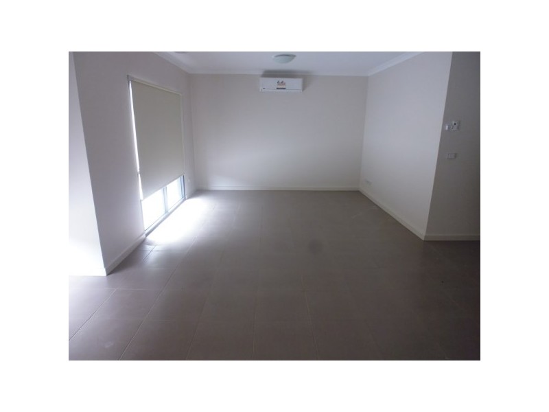 3/6 Fairfield Street, Cranbourne VIC 3977