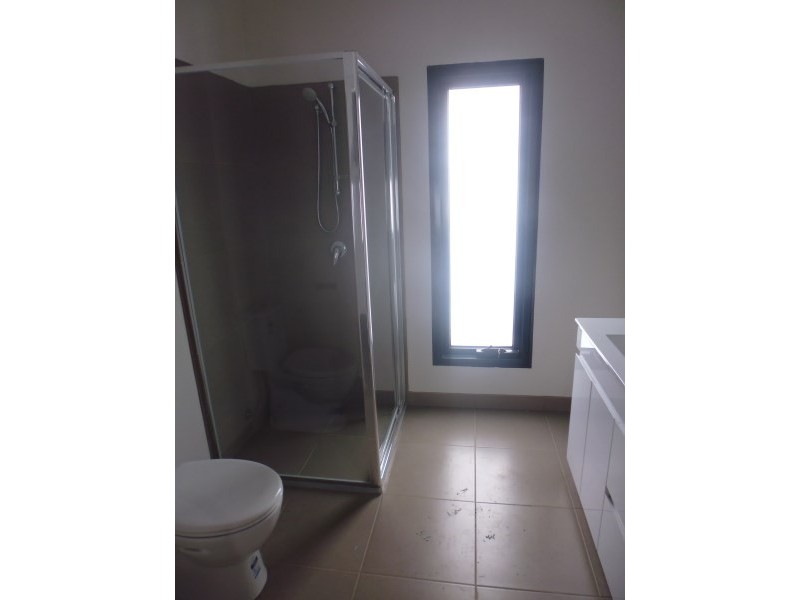 3/6 Fairfield Street, Cranbourne VIC 3977