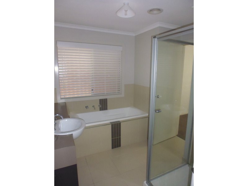 15/31-35 Brunnings Road, Carrum Downs VIC 3201