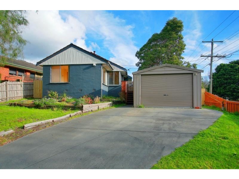 2 Benanee Court, Frankston VIC 3199