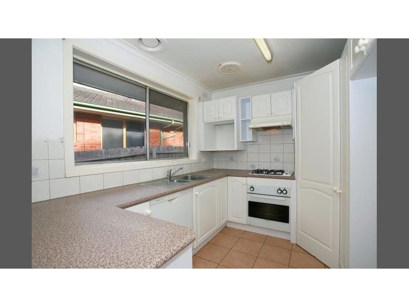 2 Benanee Court, Frankston VIC 3199