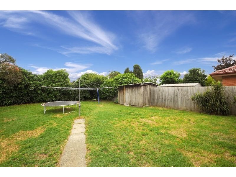 13 Bursaria Crescent, Frankston North VIC 3200