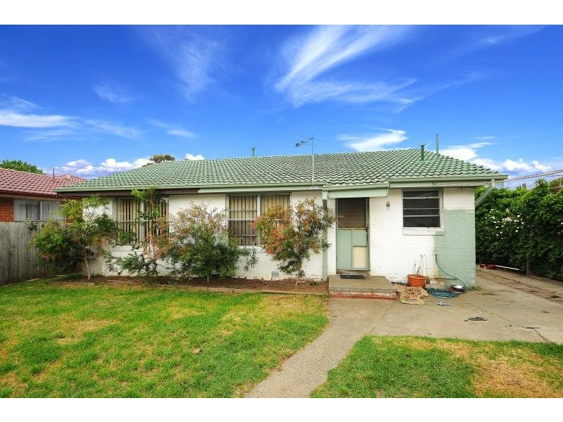 13 Bursaria Crescent, Frankston North VIC 3200