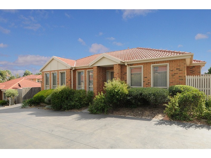 2/75 Clifton Park Drive, Carrum Downs VIC 3201