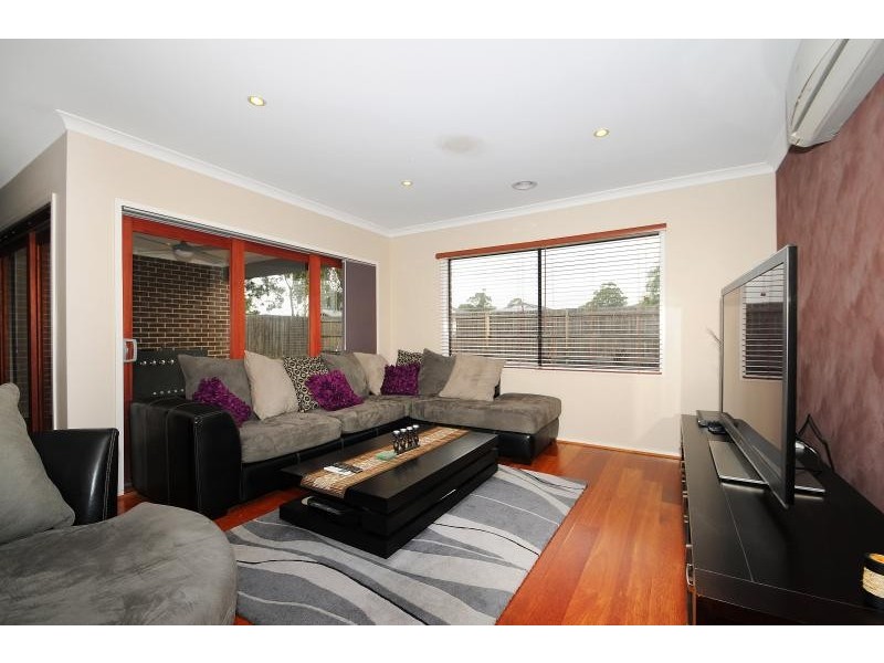 67 Malua Circuit, Sandhurst VIC 3977