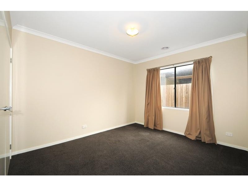 67 Malua Circuit, Sandhurst VIC 3977