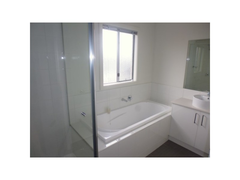 143A Hall Road, Carrum Downs VIC 3201