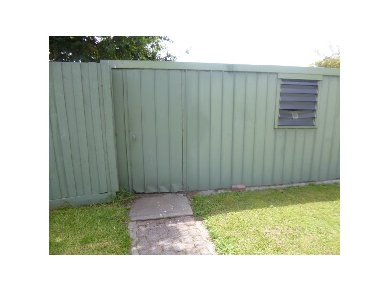 19 Raymond Road, Seaford VIC 3198