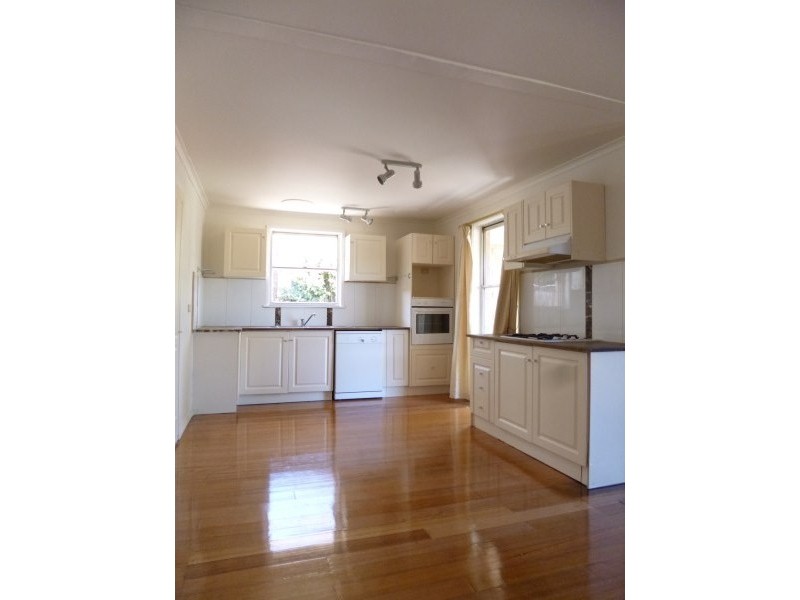 3 Tecoma Street, Frankston North VIC 3200