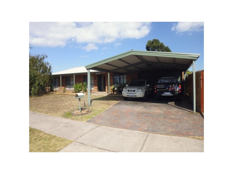 18 Partridge Crescent, Carrum Downs VIC 3201