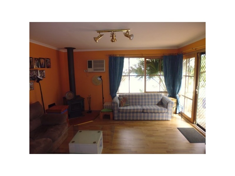 18 Partridge Crescent, Carrum Downs VIC 3201