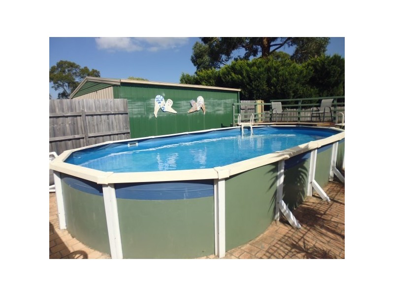 18 Partridge Crescent, Carrum Downs VIC 3201