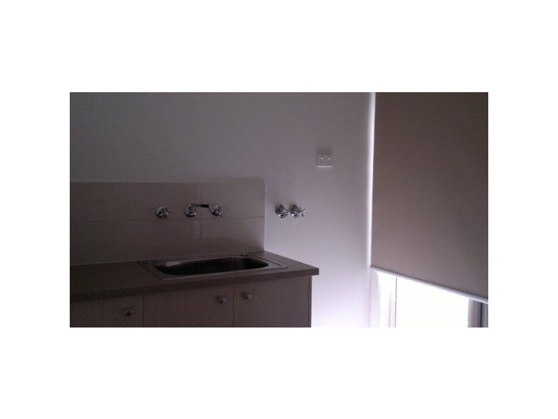 17 Serene Way, Clyde North VIC 3978