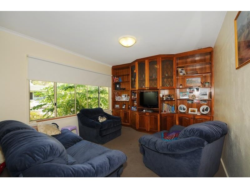 39 Pine Street, Frankston North VIC 3200