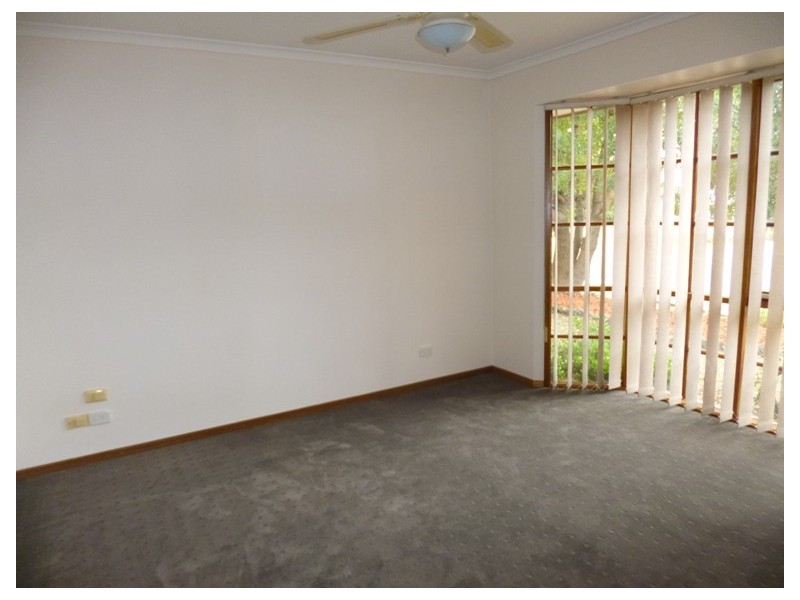 24 Tattler Street, Carrum Downs VIC 3201