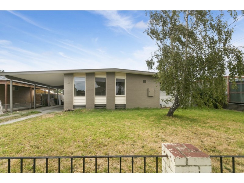 4 Alder Court, Frankston North VIC 3200