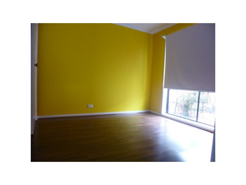 42 Rowellyn Avenue, Carrum Downs VIC 3201