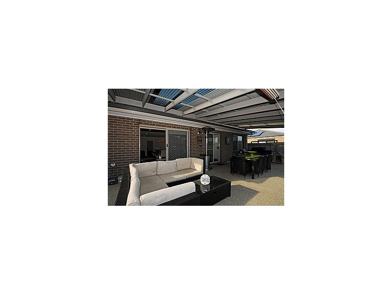 2 Beldale Court, Sandhurst VIC 3977