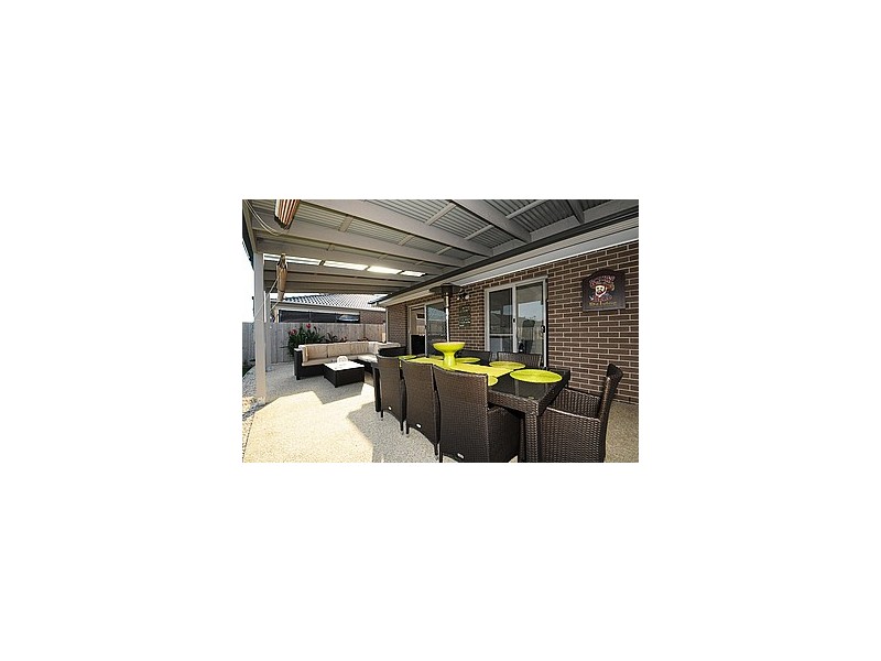 2 Beldale Court, Sandhurst VIC 3977