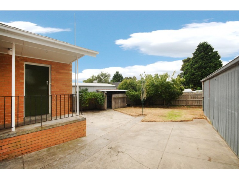 6 Armata Crescent, Frankston North VIC 3200