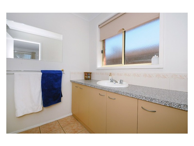 1 St Andrews Close, Carrum Downs VIC 3201