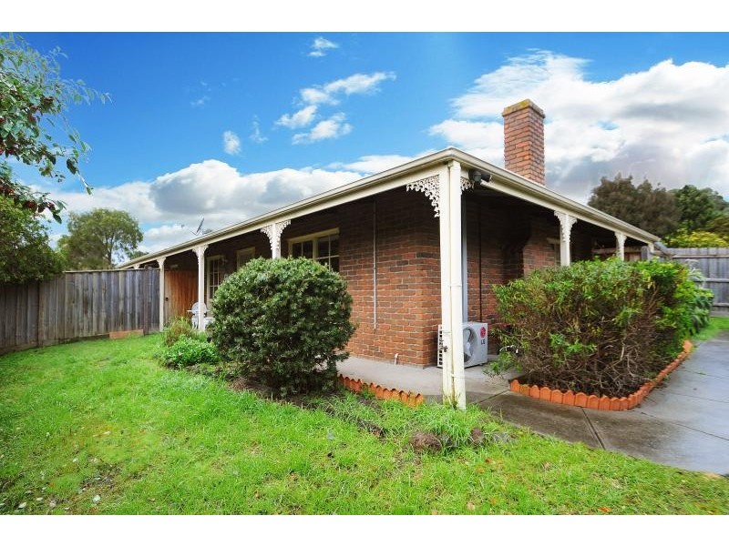 2 Lautrec Street, Frankston VIC 3199