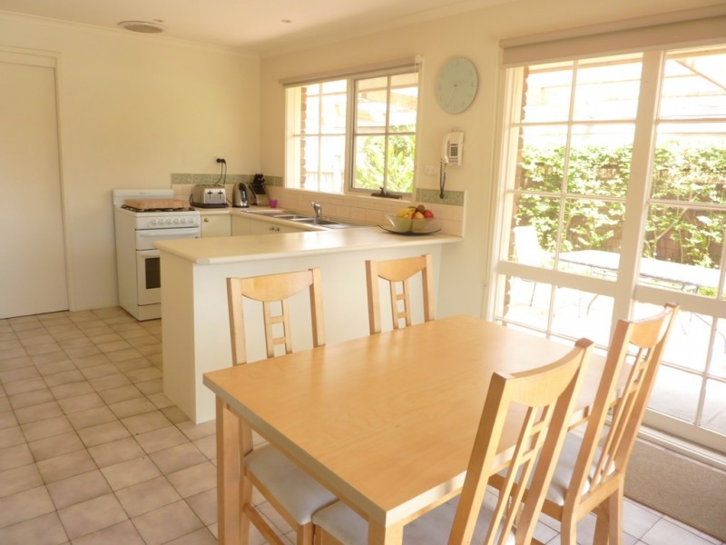2 Lautrec Street, Frankston VIC 3199