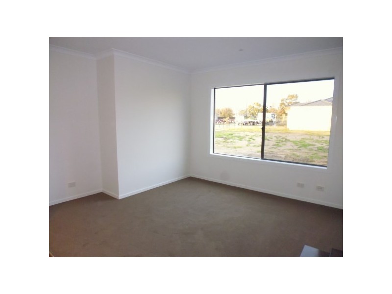 9 Greenside Circuit, Sandhurst VIC 3977